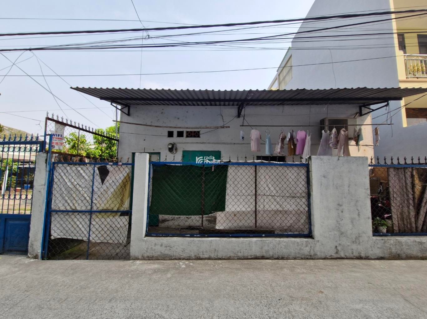 BÁN ĐẤT TẶNG DÃY TRỌ - 218M2 - NGANG 6.5M - HẺM ÔTÔ - TĂNG NHƠN PHÚ B Q9 -NHỈNH 11TỶ TL.