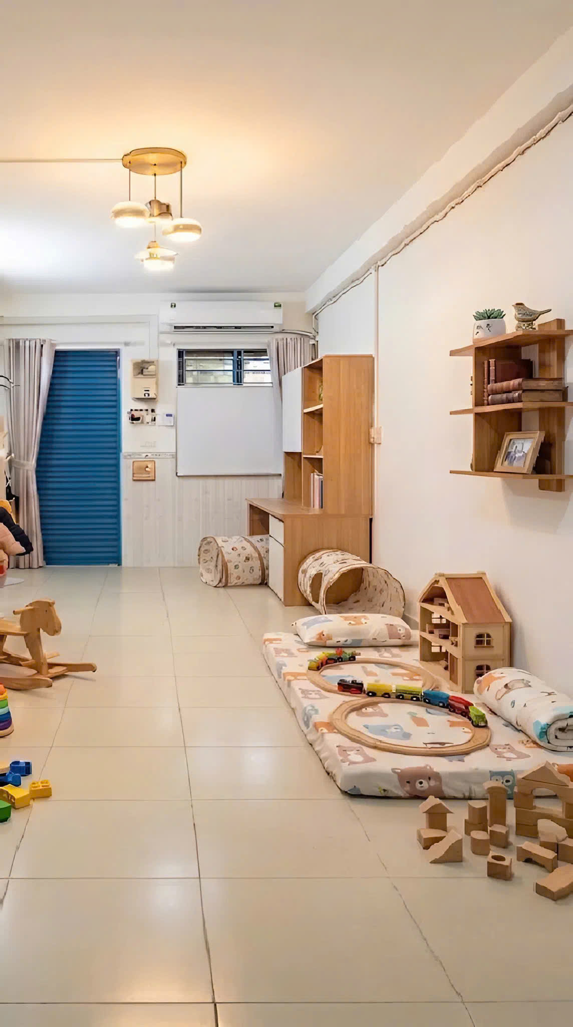 Bán Chung cư Nguyễn Thiện Thuật, QUẬN 3, hẻm Xe hơi, giá 2.4 tỷ