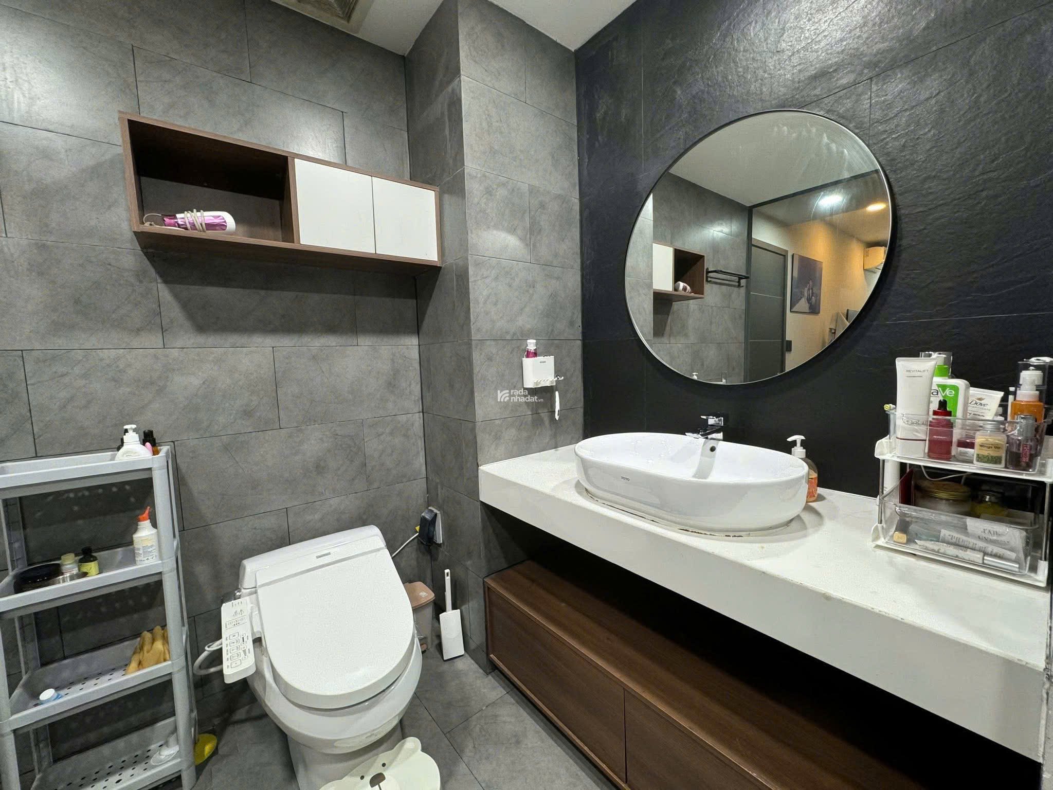 Sở hữu ngay căn chung cư Central Plaza đường Phạm Văn Hai, Tân Bình/ 60m2 Giá 3 Tỷ 250Tr/ SHR