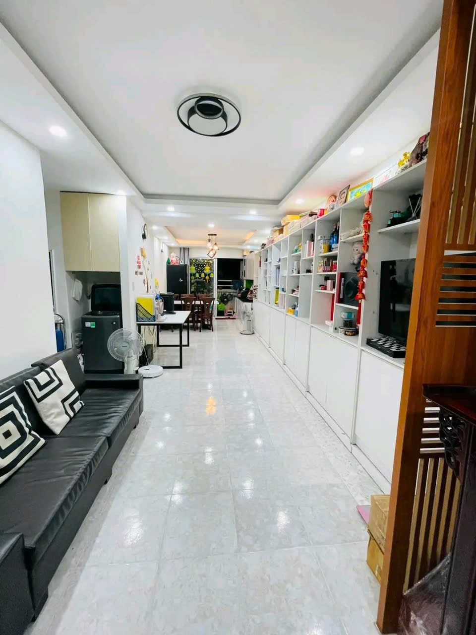 Bán căn hộ khang gia chưa sỗ 74m. 2PN.2WC. giá 2,2 tỷ