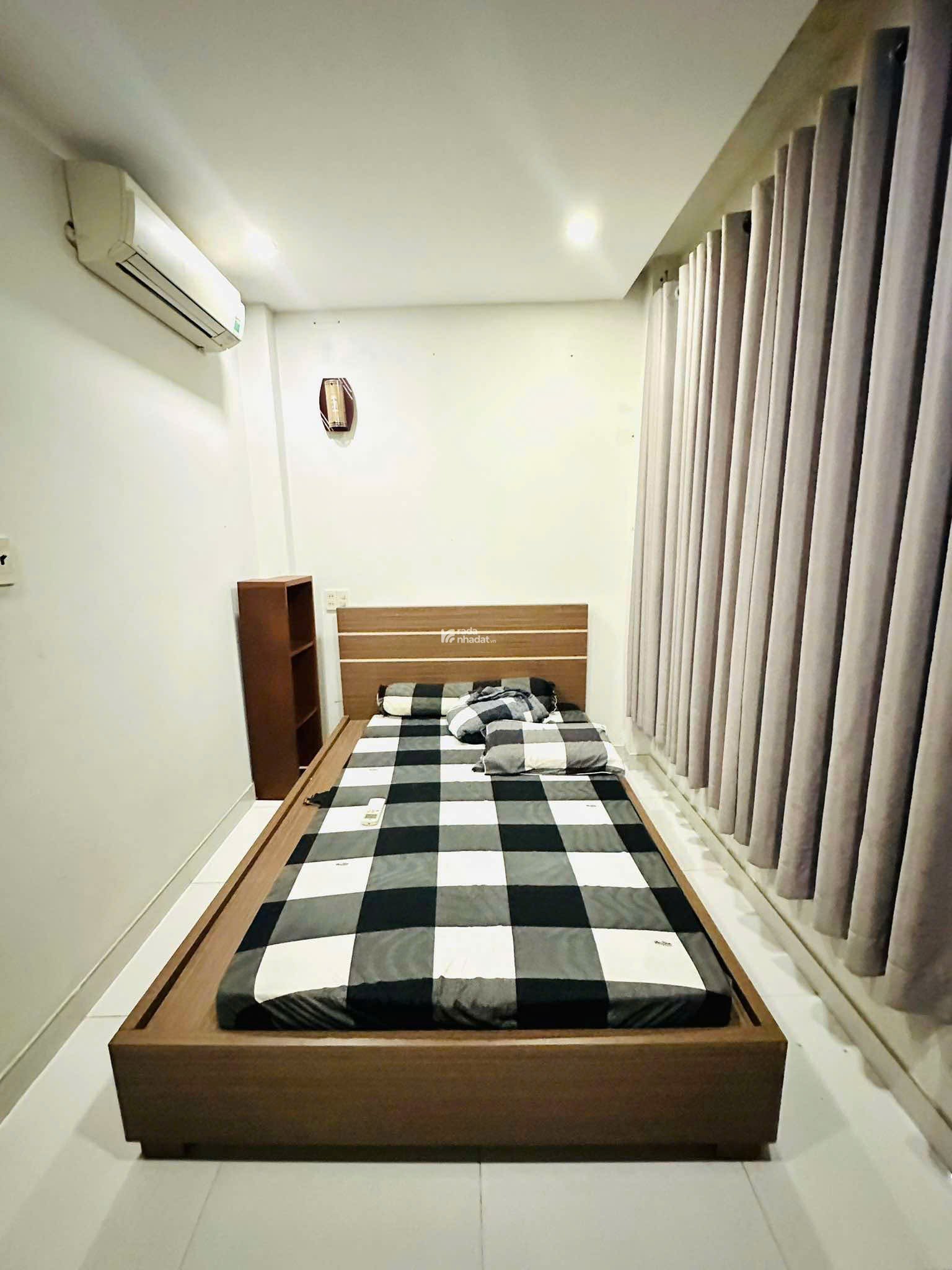 CĂN GÓC 2MT KINH DOANH ĐỐI DIỆN NHÀ ĐÀM VĨNH HƯNG - DOANH THU HƠN 100TR/THÁNG