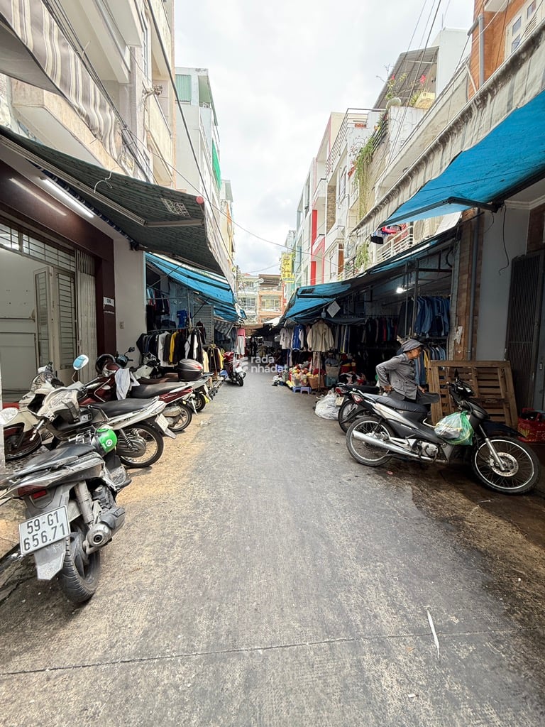 MẶT TIỀN CHỢ HOÀNG HOA THÁM KINH DOANH SẦM UẤT - ĐANG CHO THUÊ 16 TRIỆU