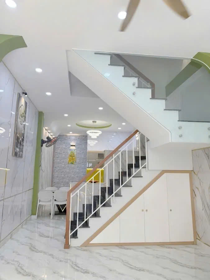 Nhà hẻm 10m đường Tân Thắng, 60m2, 3 tầng, ởKD tốt, chỉ 7.5 tỷ TL