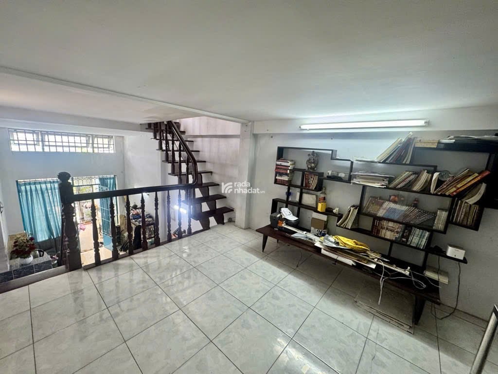 Nhà  2 tầng   41m2  Dương Quảng Hàm  Phường An Nhơn ( P5 củ)  Gò Vấp  Giá 5.4 Tỷ