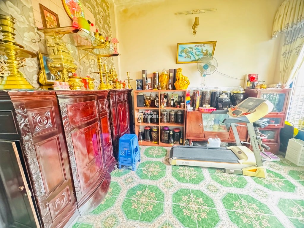 THẠCH LAM TÂN PHÚ - GẦN LUỸ BÁN BÍCH - ĐƯỜNG NHỰA THÔNG Ô TÔ NGỦ TRONG NHÀ -