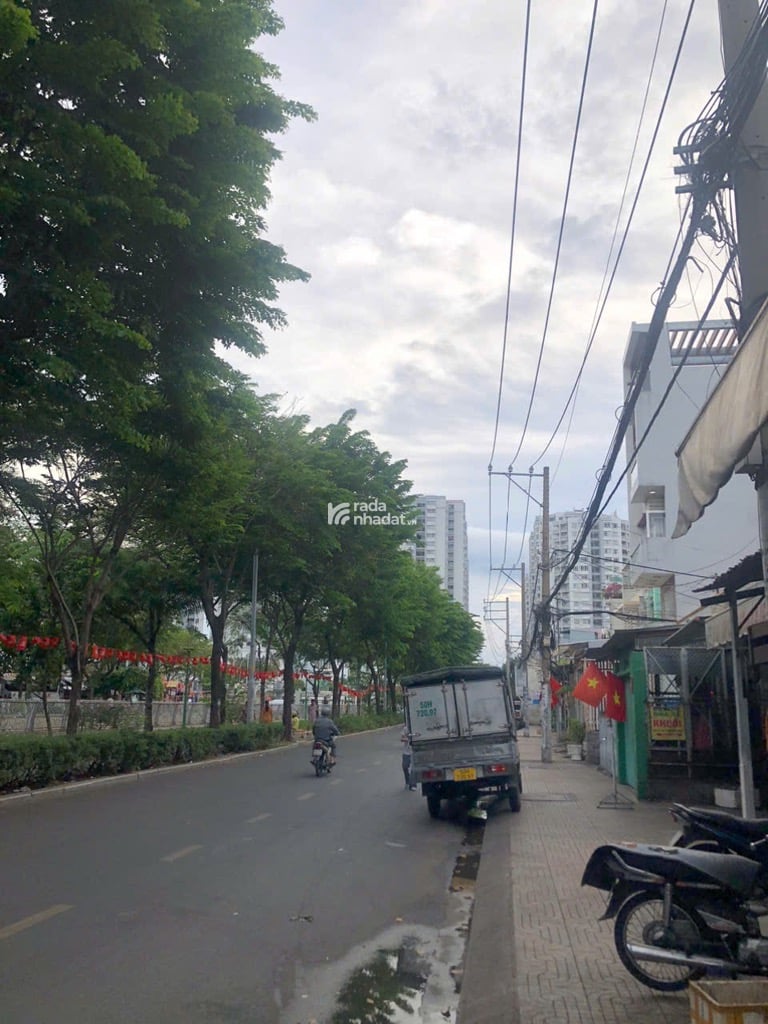 MẶT TIỀN KD ĐỈNH-PHAN VĂN KHỎE-CHỢ BÌNH TÂY-5 TẦNG-13.5 TỶ