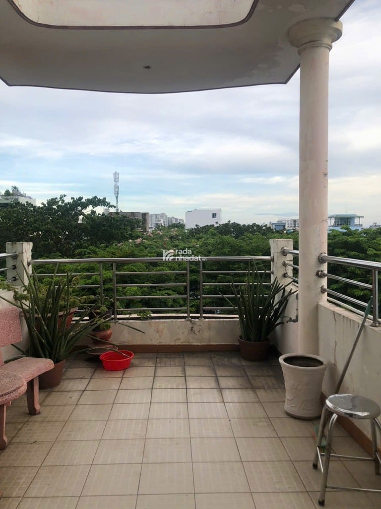 MẶT TIỀN KD ĐỈNH-PHAN VĂN KHỎE-CHỢ BÌNH TÂY-5 TẦNG-13.5 TỶ