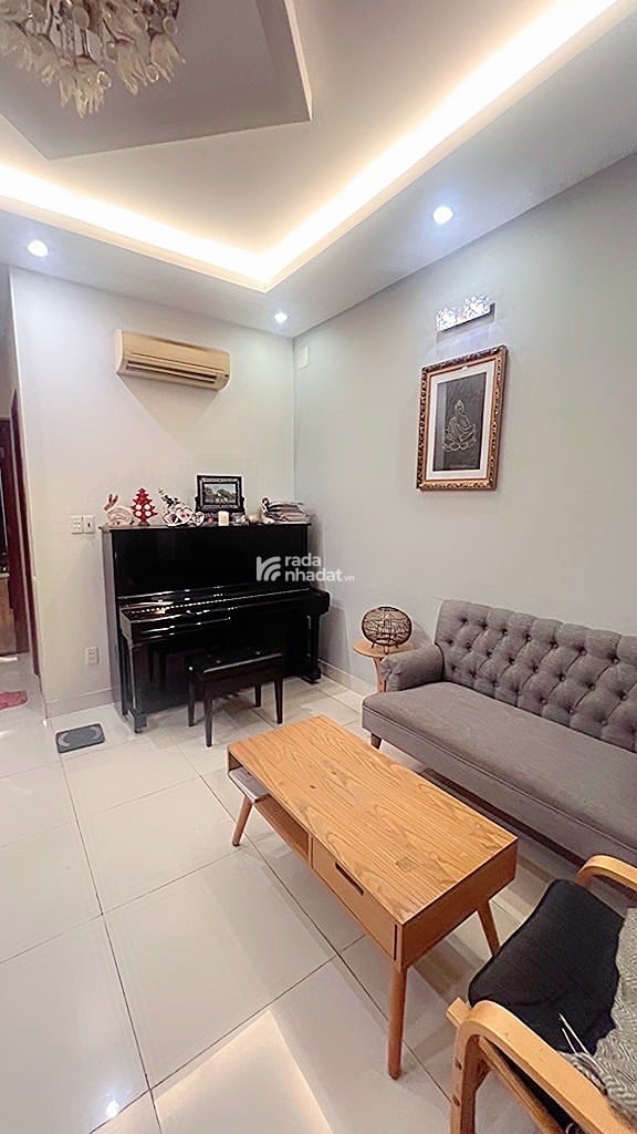 Bán nhà trung tâm tây thạnh  gần chế lan viên 