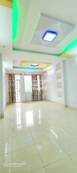 Nhà đẹp đường Số 3 P11 Q6 (4x20) 5 tầng. Chỉ 11,3 tỷ
