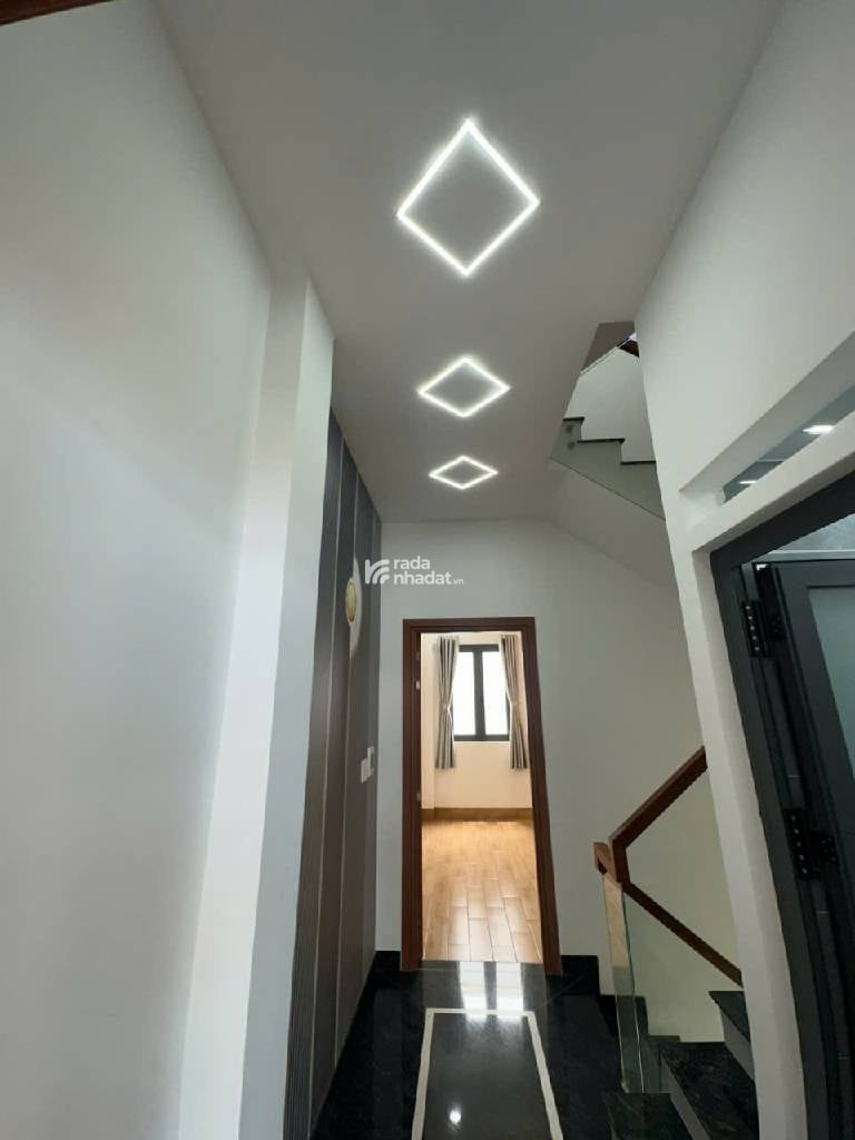 5 TẦNG -HƯƠNG LỘ 2 BÌNH TRỊ ĐÔNG A BÌNH TÂN DT: 4*14M- 6 TỶ 6