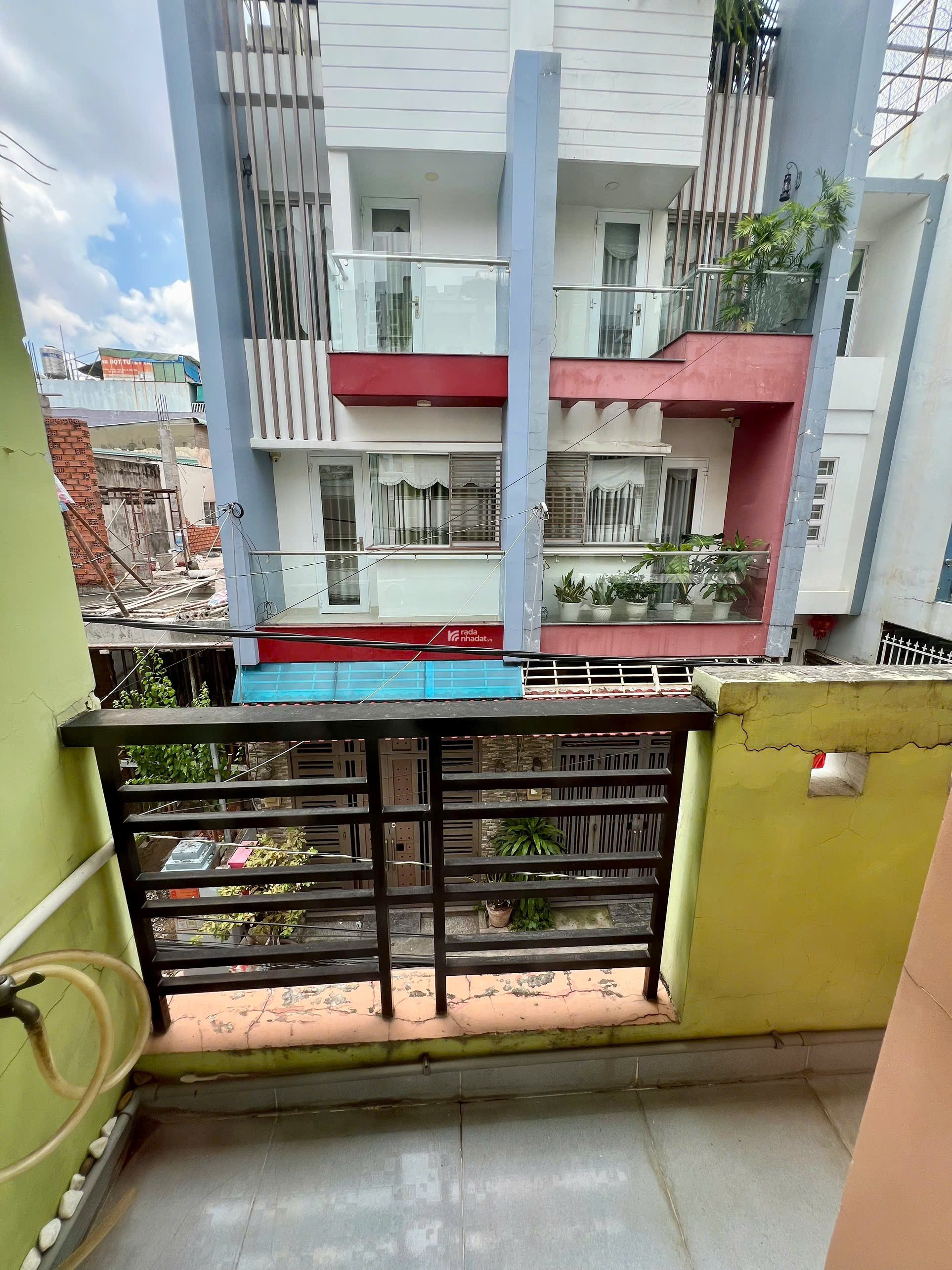 CẦN BÁN NHÀ HẺM XE HƠI LŨY BÁN BÍCH QUẬN TÂN PHÚ - 1 TRỆT 2 LẦU BTCT