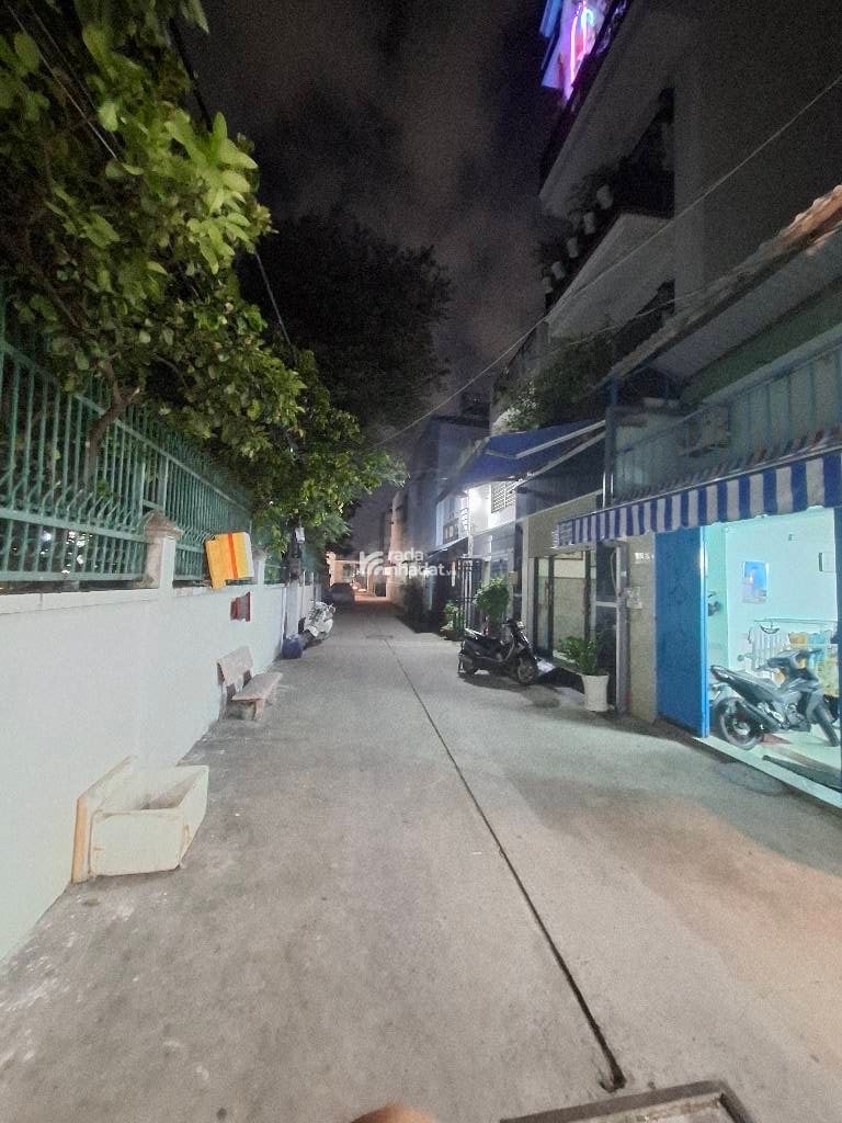 Bán nhà gần mã lò lê văn qưới bình hưng hoà a