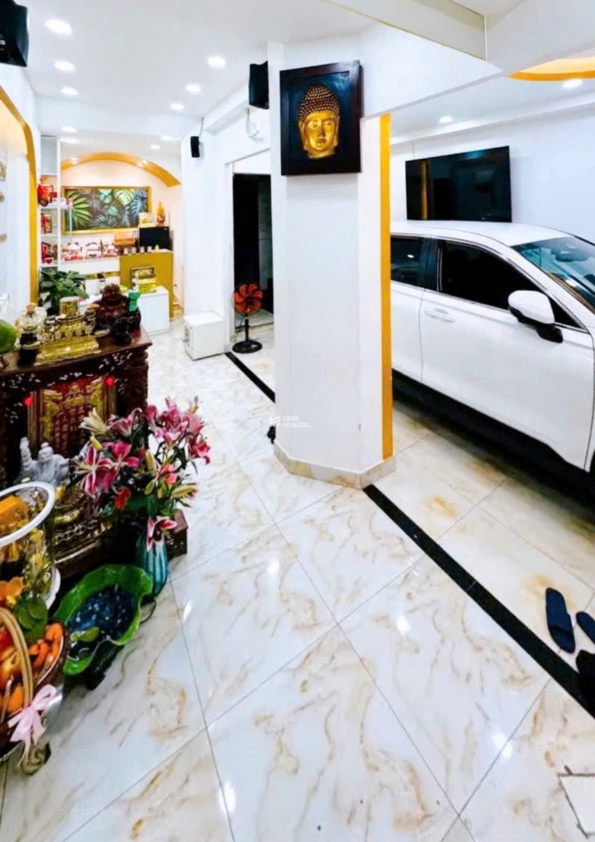 Bán nhà 5 Tầng, hẻm Ô tô ngủ nhà, ngay mặt tiền Lê Văn Sỹ, QUẬN 3, DT 6.2 x 12 m, 19.8 tỷ