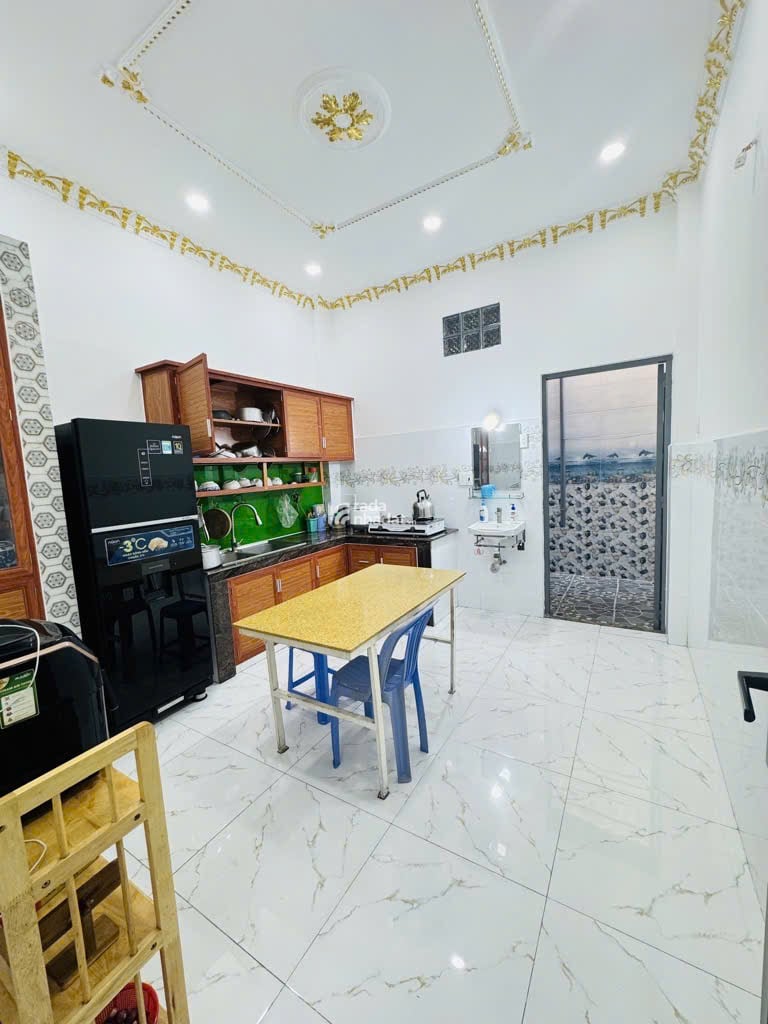 HẺM XE HƠI,1 SẸC ,MÃ LÒ,GIÁP KHU TÊN LỬA (4m x 20m x 4 TẦNG) 7,2 TỶ TL