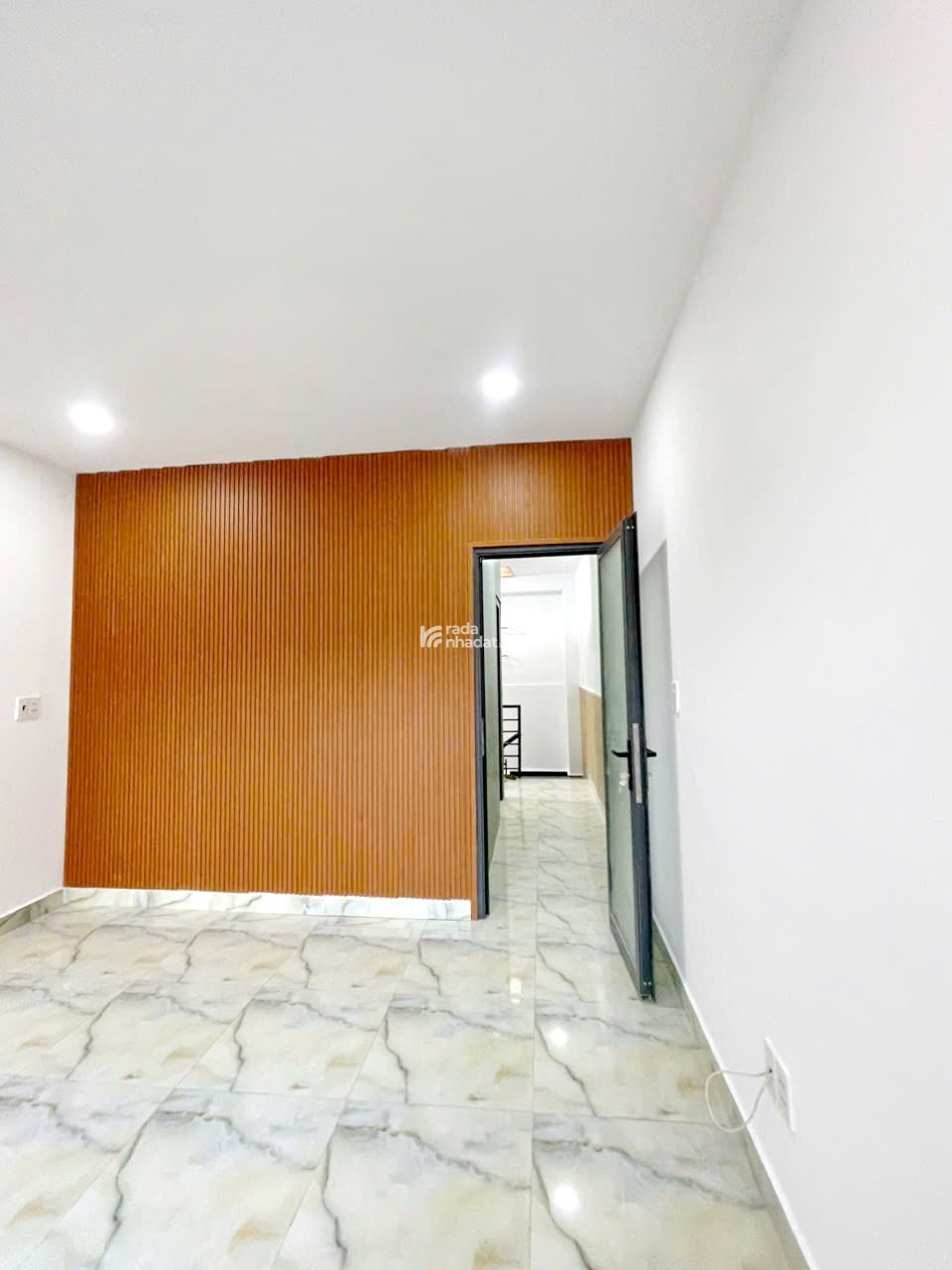 Bán nhà mới 1 lầu hẻm 290C Dương Bá Trạc P.1 Quận 8