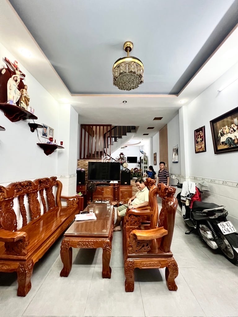 Bán nhà gần AEON tân phú  phường bình hưng hoà