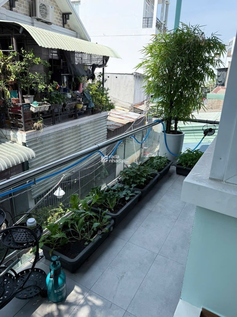NHÀ ĐẸP Ở NGAY 4 TẦNG HẺM XE HƠI, NỘI THẤT XỊN XÒ, GẦN ĐẶNG VĂN BI, 5X14 CHỈ 7 TỶ.