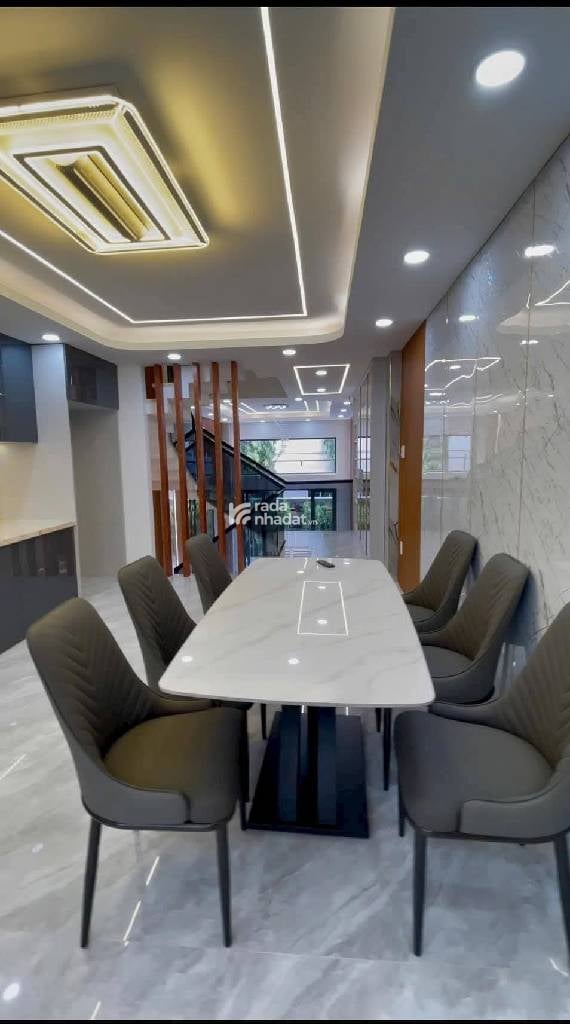 nhà đẹp giá tốt hẻm rộng thoáng