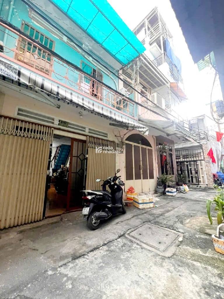 NGAY THE GARDEN TÂN KỲ TÂN QUÝ, TÂN PHÚ, CHUẨN 32M2 HIẾM CÓ. GIẢM 450TR CHỈ 3.7T TỐT