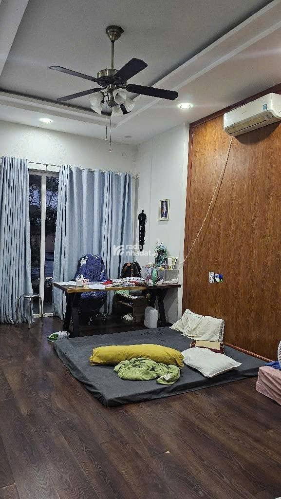 SIÊU PHẨM TÂN BÌNH - 4 TẦNG - ĐƯỜNG 6M 1 TRỤC - KHU VIP CAO TẦNG - SỔ VUÔNG A4 - HOÀN CÔNG ĐỦ