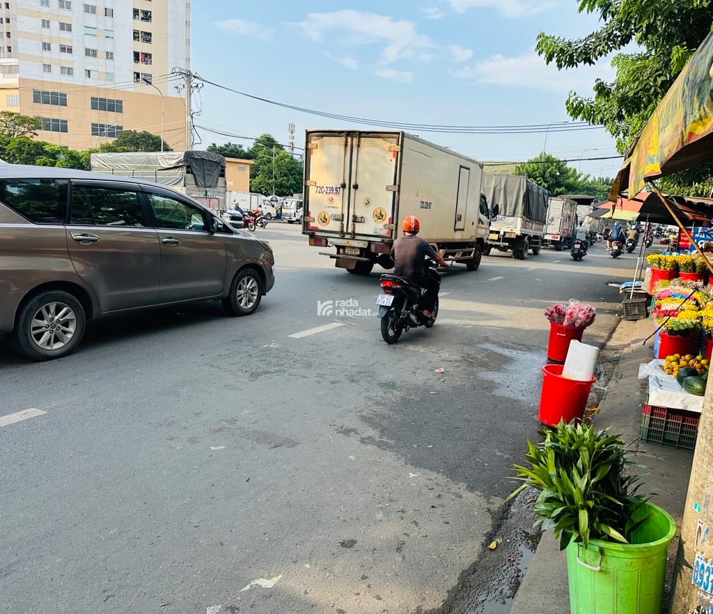 MTKD-CHỢ ĐẦU MỐI HÓC MÔN-NGUYỄN THỊ SÓC- BÀ ĐIỂM-DT 100M2-GIÁ 18,9 TỶ