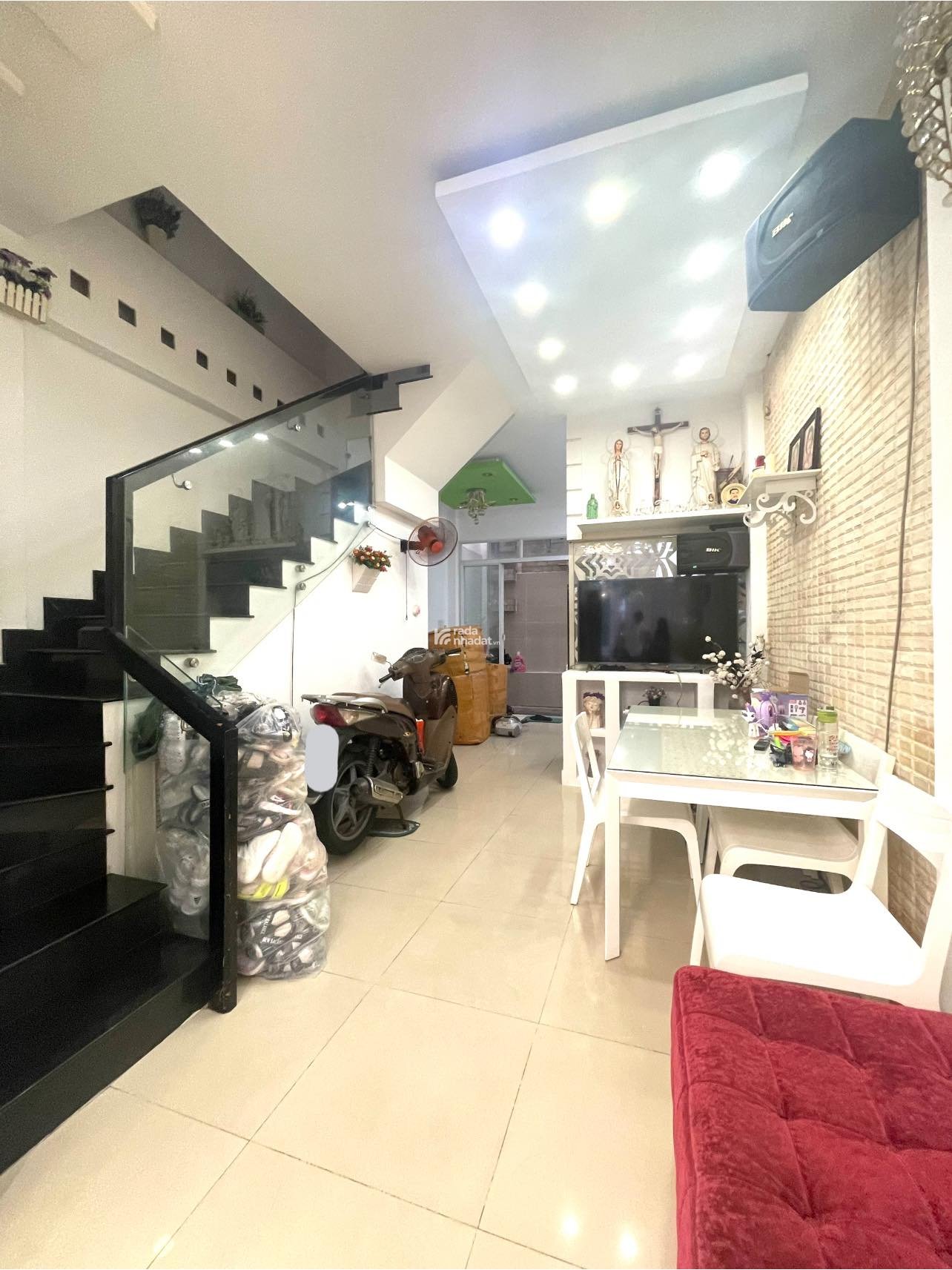  NHỈNH 4 TỶ , 2 TẦNG HXH ĐƯỜNG QUANG TRUNG, ( P8, GÒ VẤP CŨ ) 