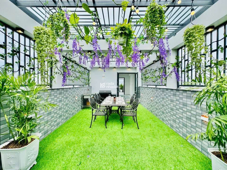 Bán nhà 549a Tân Sơn P12 Gò Vấp, DT 4x25m, 7 tầng thang máy. Giá 19,5 tỷ