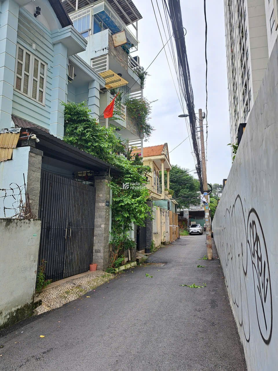 LÔ ĐẤT 3 MẶT TIỀN HẺM XE HƠI, NGANG HIẾM 6m GẦN CC MOON LIGHT, 108m2 CHỈ 9,8 TỶ.
