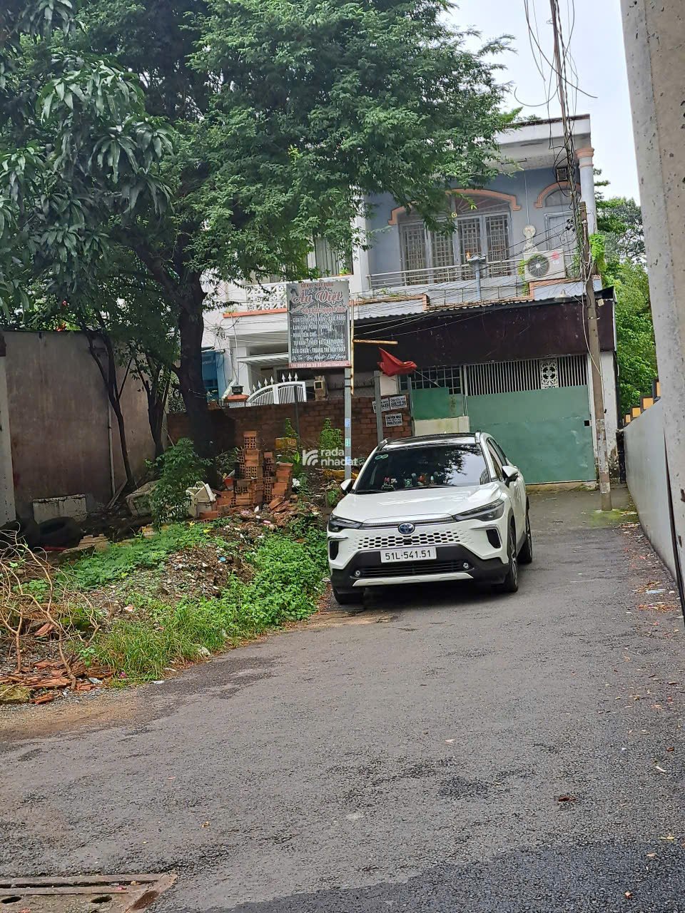 LÔ ĐẤT 3 MẶT TIỀN HẺM XE HƠI, NGANG HIẾM 6m GẦN CC MOON LIGHT, 108m2 CHỈ 9,8 TỶ.