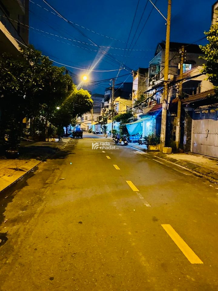 MẶT TIỀN KHU BÀN CỜ HỌ LÊ - NHÀ MỚI 4 TẦNG - NGANG 9M BỀ THẾ - DÒNG TIỀN 18TR CHỈ 10.X