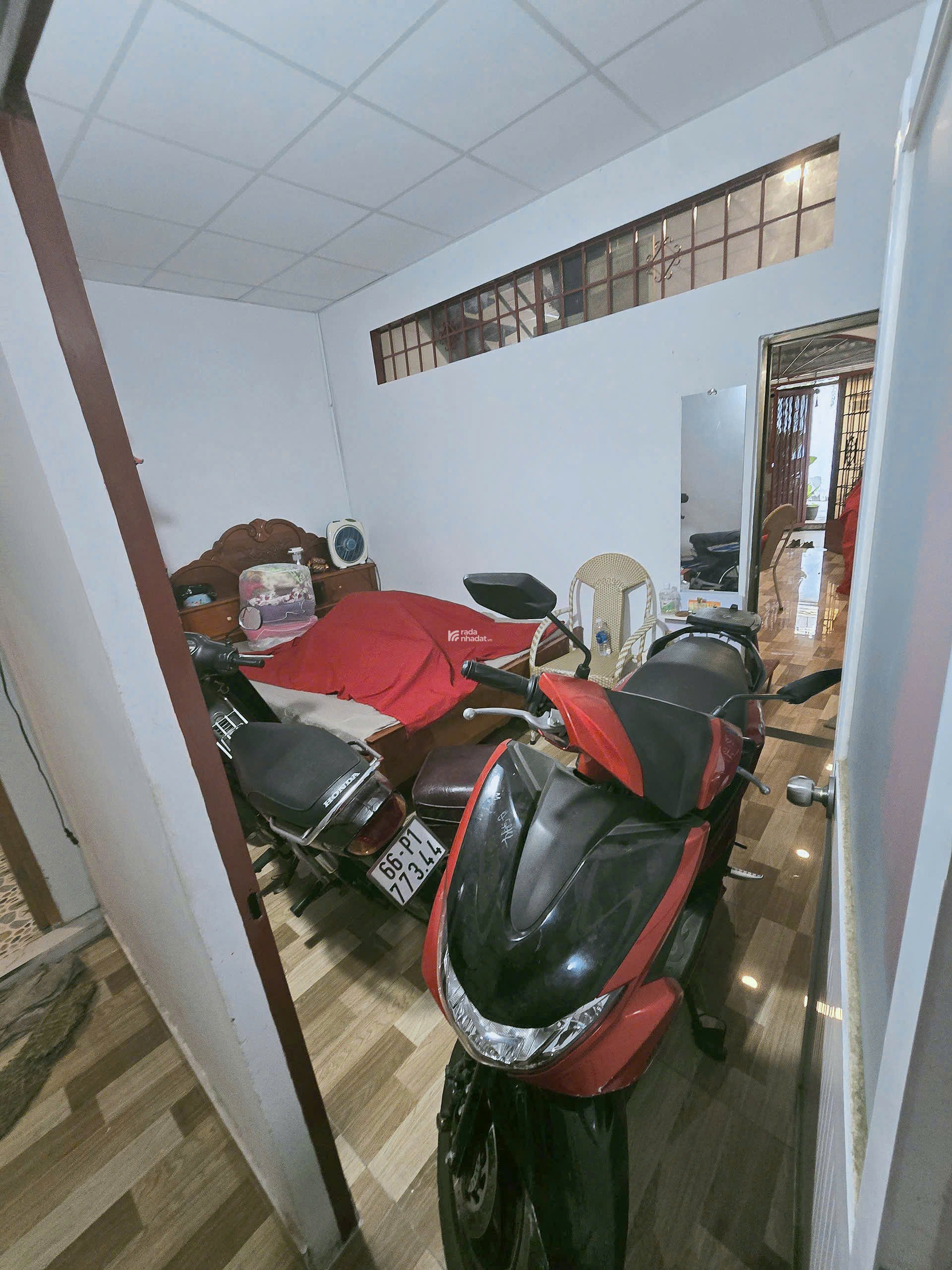 NHÀ ĐẸP BÁN GẤP Đường NGUYỄN VĂN SĂNG, P Tân Sơn Nhì,Tân Phú. Hẽm Xe Hơi, Chỉ 5,8 Tỷ TL .
