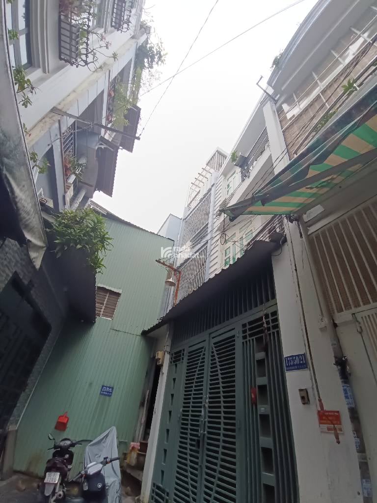 HXH VIP NHẤT NI SƯ HUỲNH LIÊN, TÂN BÌNH, 40M2 CÓ KC Ở NGAY. GIẢM 350TR CHỈ 5.6T 