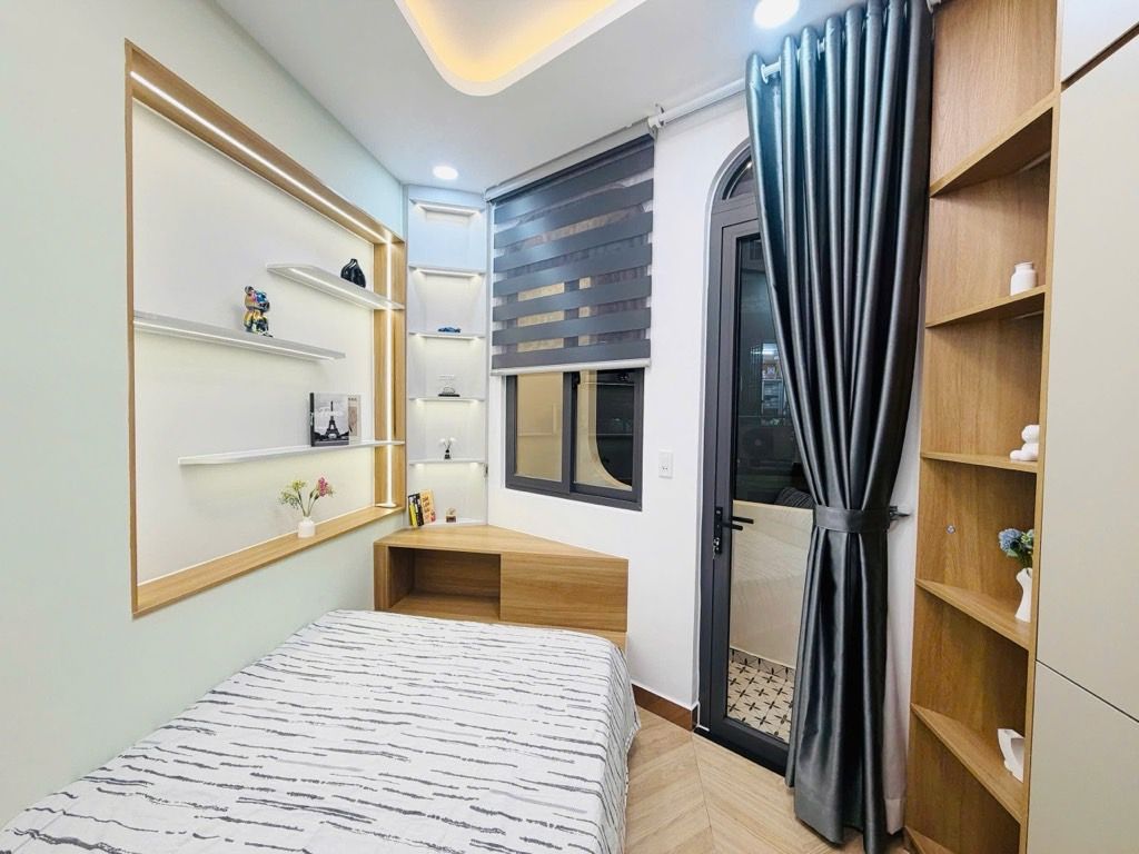 NHÀ GIÁ RẺ THÍCH QUẢNG ĐỨC, PHÚ NHUẬN, 42M2 MỚI Ở NGAY. GIẢM 400TR CHỈ 8.6T