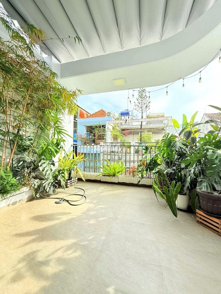 Bán nhà HXH đường 3/2 quận 10 dt( 4,25 x 14m) giá 16 tỷ