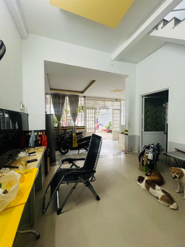 NHÀ 2 TẦNG 182M2(9X20)-HẺM 5M NGUYỄN QUÍ YÊM-GIÁ 8.4 TỶ