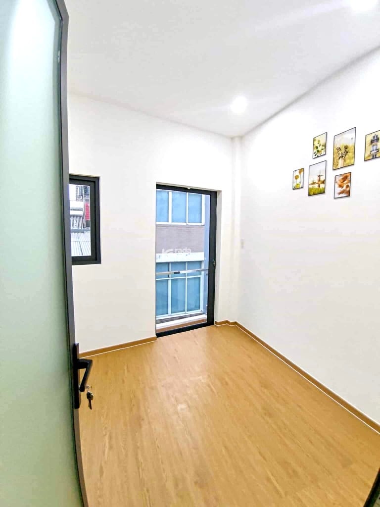 SÁT VÁCH Q11, HẺM XE HƠI ÂU CƠ, TÂN PHÚ, 4 TẦNG Ở NGAY GIẢM 550TR CHỈ 2.75T TL TỐT