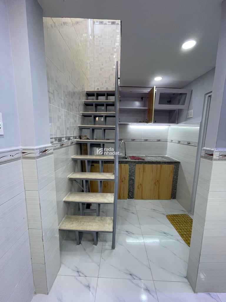 SÁT TÂN BÌNH, HẺM XE HƠI HUỲNH THIỆN LỘC, TÂN PHÚ, 3 TẦNG HIẾM CÓ. GIẢM 550TR CHỈ 2.35T TL TỐT