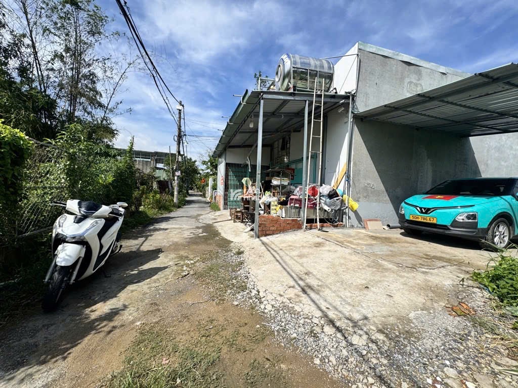 Bán gấp dãy nhà trọ 17 phòng   Vườn Lài  An Phú Đông  Q12  11x35m  Hẻm xe hơi Giá 17 Tỷ