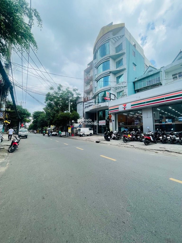 NGAY PEARL, HXH NGUYỄN GIA TRÍ, BÌNH THẠNH, 80M2 CÓ KC DỄ CẢI TẠO MỚI. GIẢM 550TR CHỈ 15.7T 