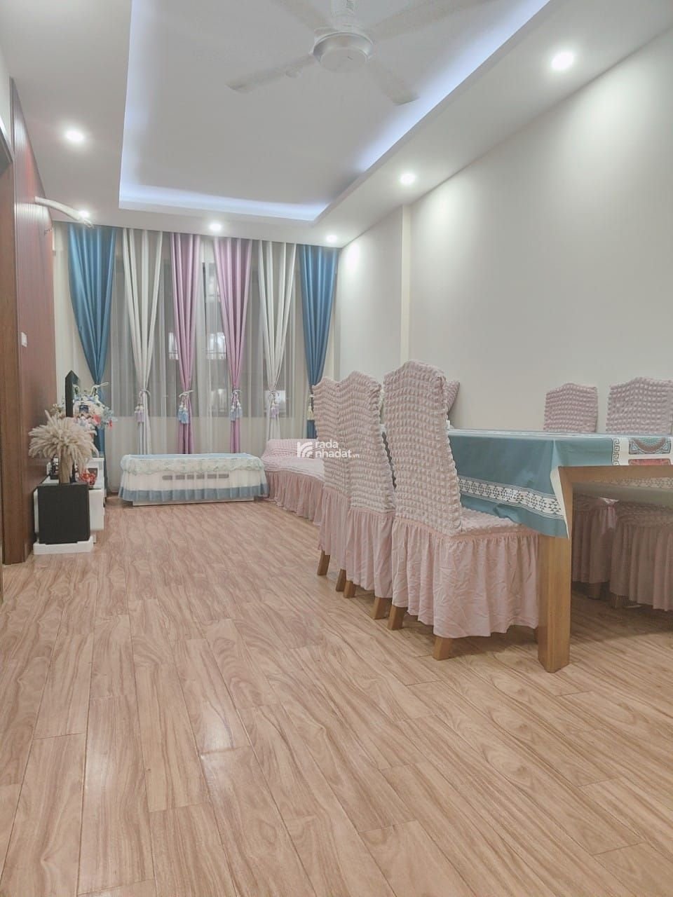 Sở hữu căn góc 3 ngủ full nội thất, tầng cao, đã có sổ, trung tâm KĐT Việt Hưng, LB chỉ nhỉnh 4 tỷ