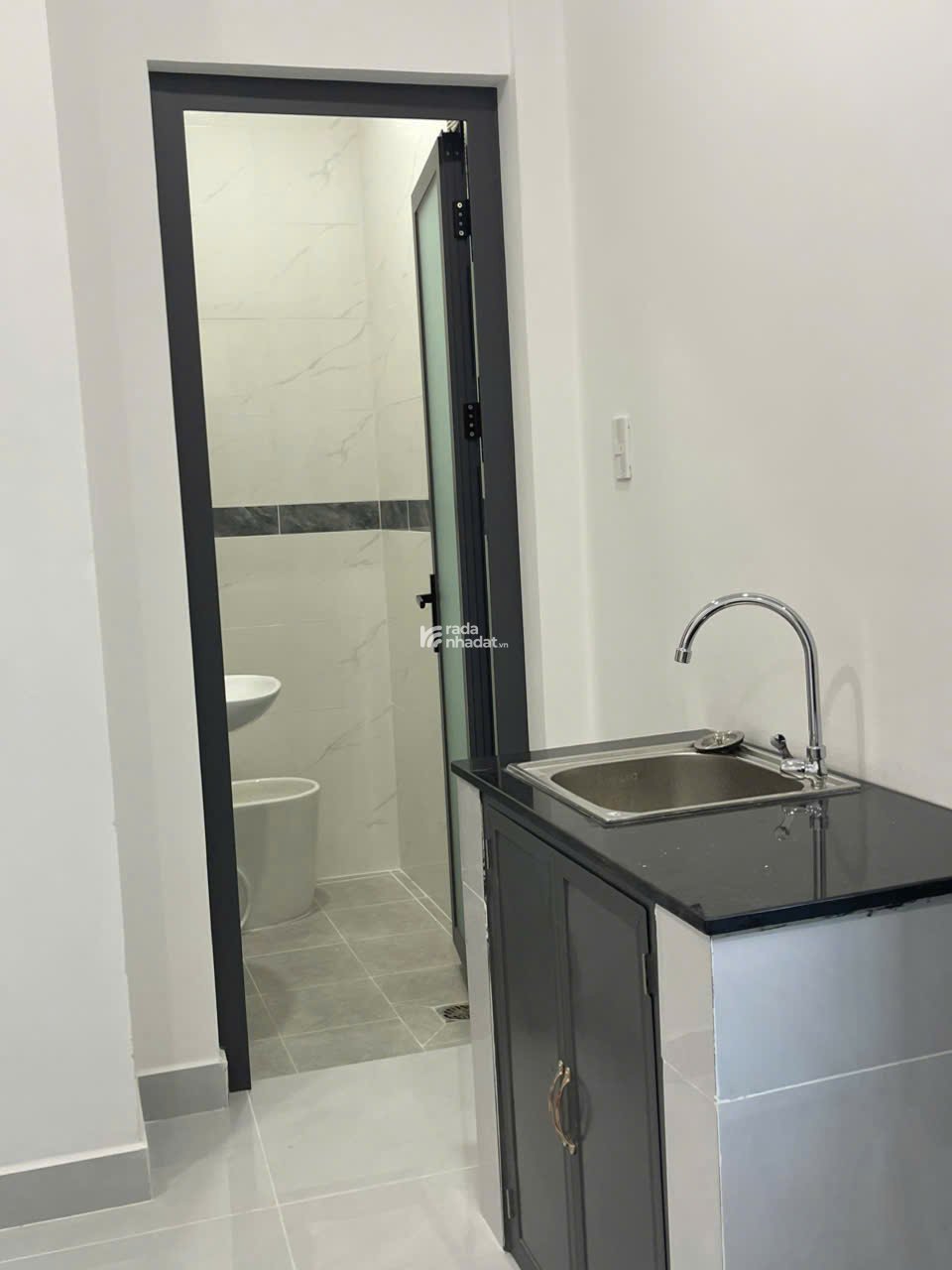 BÁN NHÀ , TRẦN QUÝ KHOÁCH ,Q1, 5 TẦNG , THANG MÁY.   GIÁ CHỈ 21,5 TỶ TL
