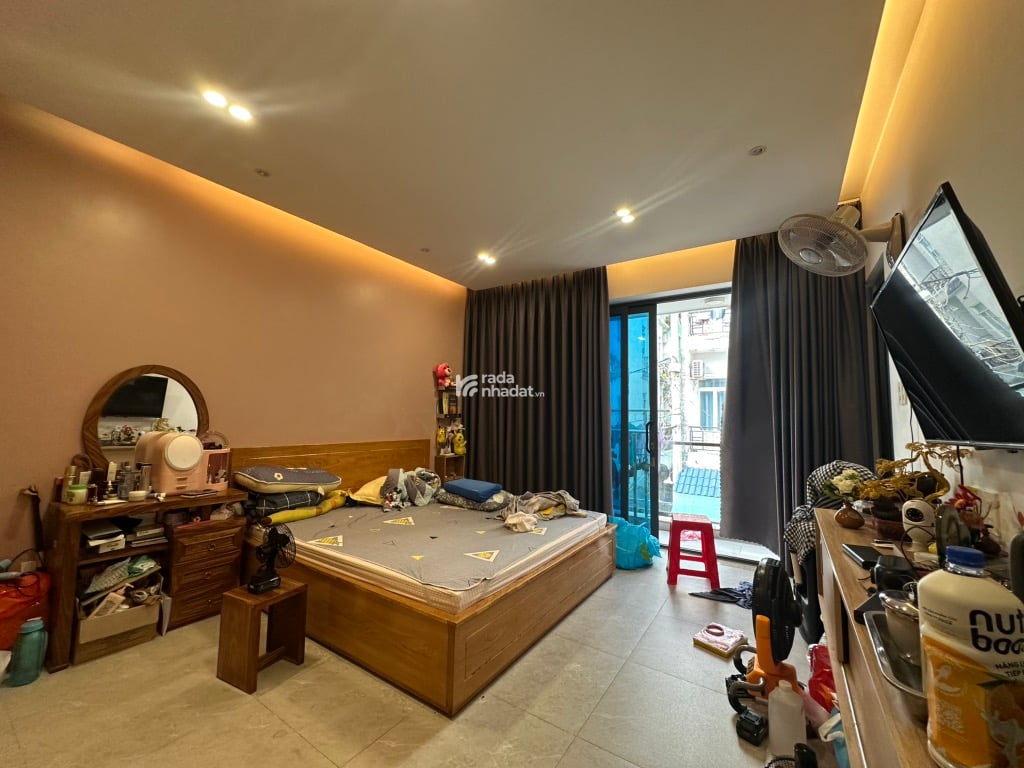 BÁN BIỆT THỰ MINI NGUYỄN QUÝ YÊM 90M2 4 TẦNG CHỈ 7.8 TỶ HẺM 8M NGANG KHỦNG 6.75M NỘI THẤT CAO CẤP