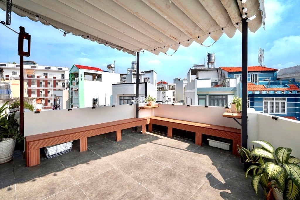 BÁN TÒA NHÀ CĂN HỘ DỊCH VỤ 140M2 11.X TỶ THU 1 TỶ/NĂM NGÃ 4 GÒ MÂY BÌNH TÂN