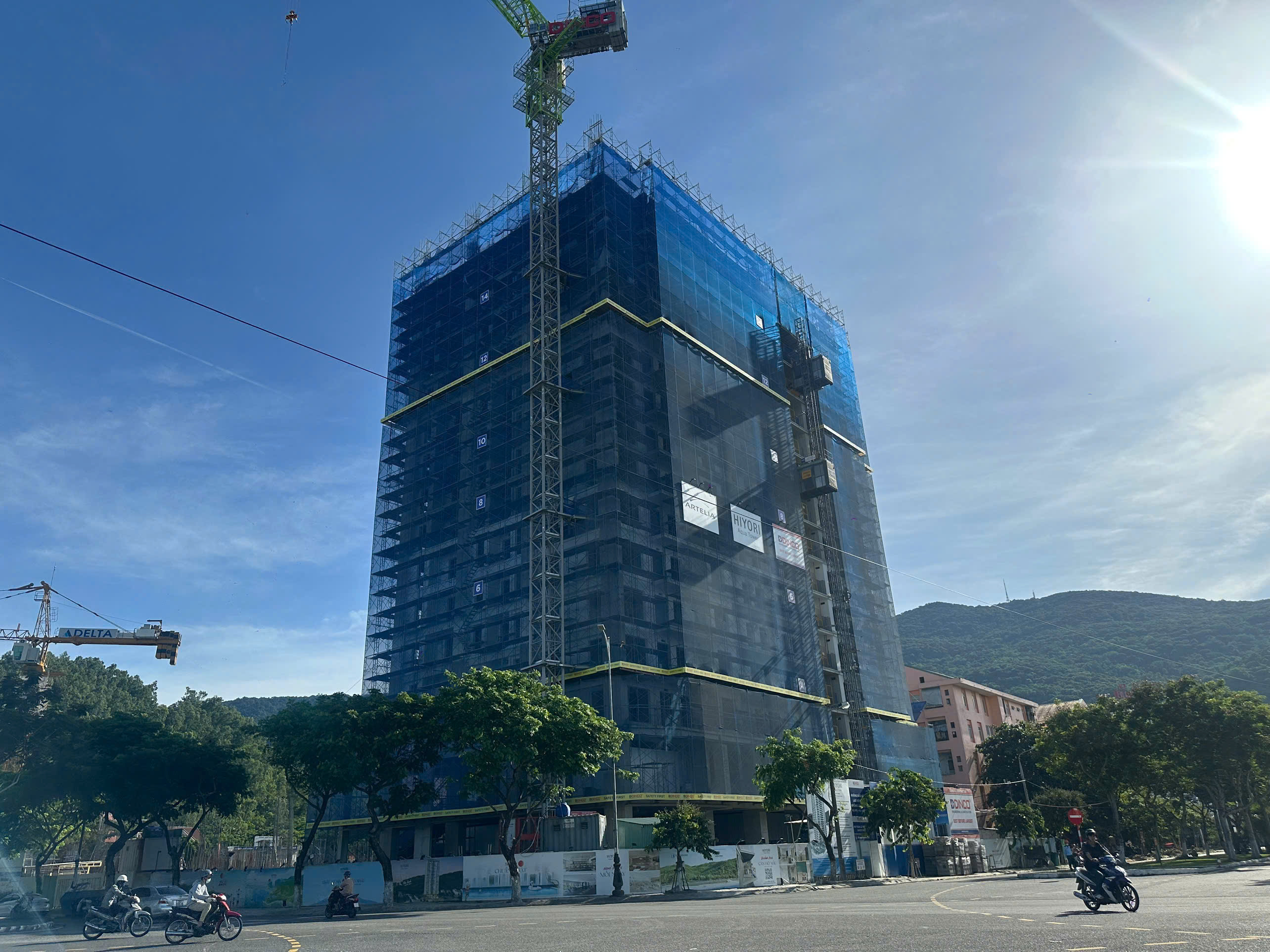 Căn góc 2PN tầng cao view trực diện biển cách biển 300m giá gốc CĐT