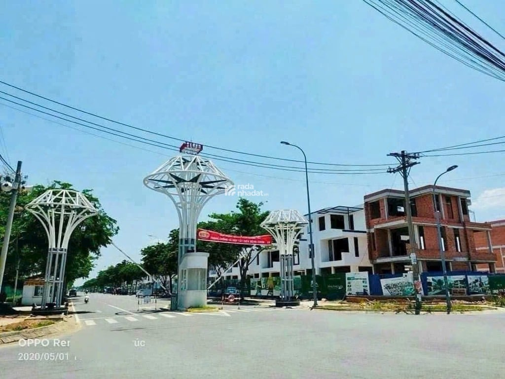 HOT ĐẤT ĐẸP TT THỦ ĐỨC ĐS 8 LÒ LU 93M CHỈ 4. TỶ, CẠNH VINHOME Q9, KHU ĐÔNG TĂNG LONG