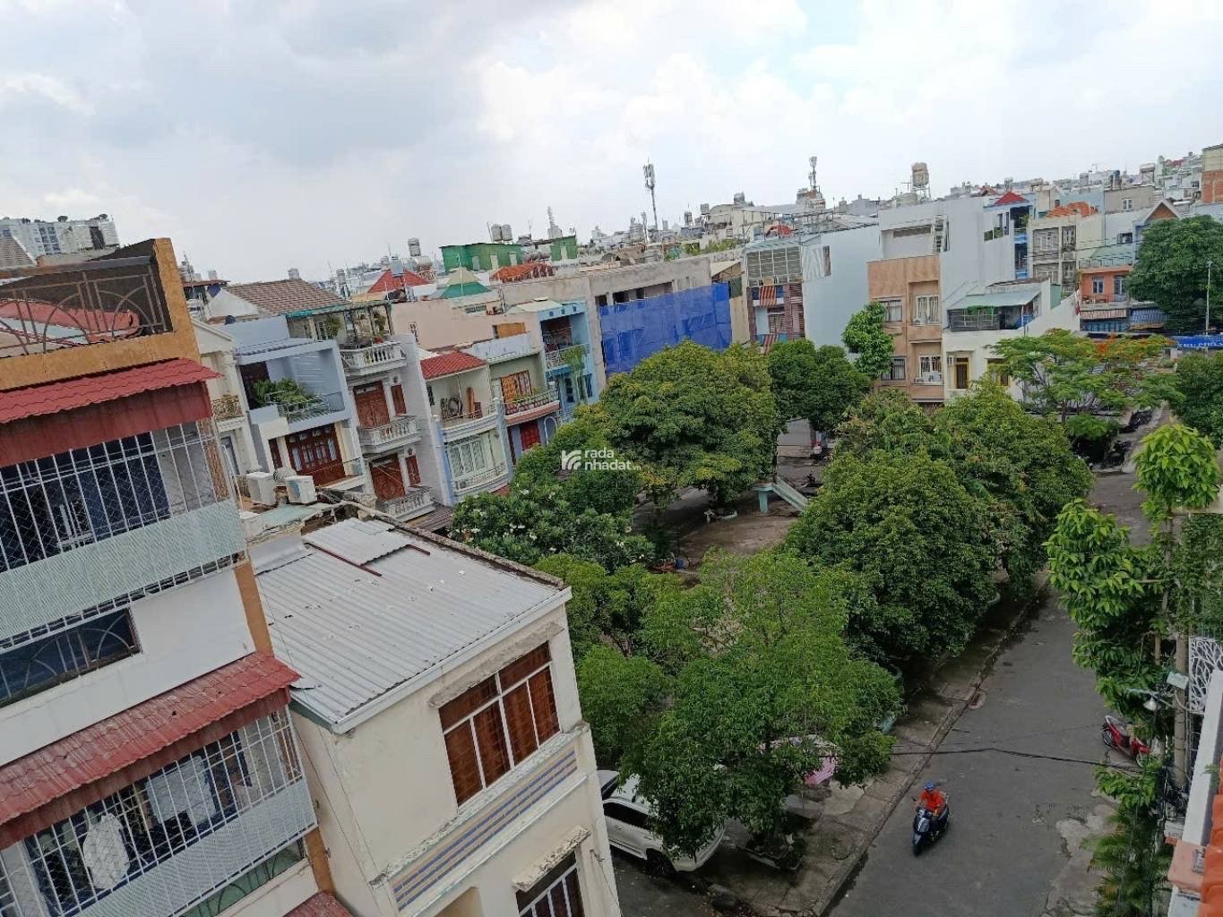 KHU VIP PHÂN LÔ NGUYỄN CỬU ĐÀM - NHÀ 5 TẦNG VỪA Ở VỪA KD VIEW CÔNG VIÊN - NGANG 5 X DÀI 19 BTCT HOÀ