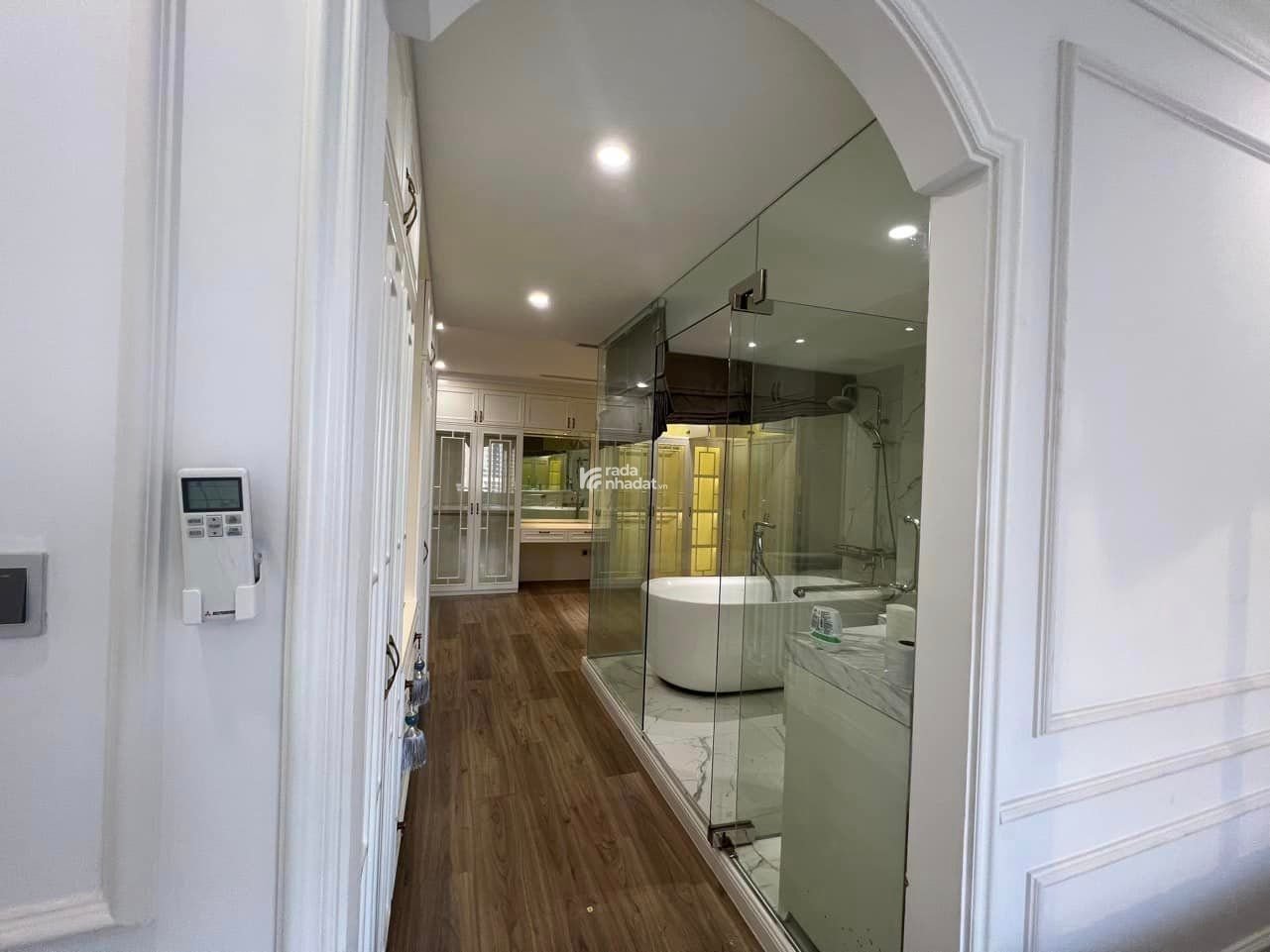 Hải Yến 0963 775 *** - bán căn hộ 3 phòng ngủ - Saigon Pearl view sông giá 11 tỷ diện tích 138m2