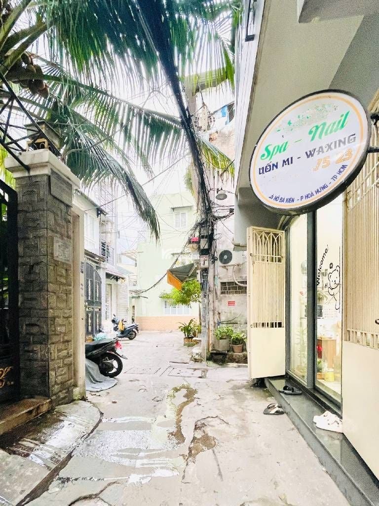 HỒ BÁ KIỆN - HÒA HƯNG Q10 - NHÀ ĐẸP LÔ GÓC THOÁNG MÁT - NỞ HẬU 43M2 - HẺM 3M - THU NHẬP ỔN ĐỊNH