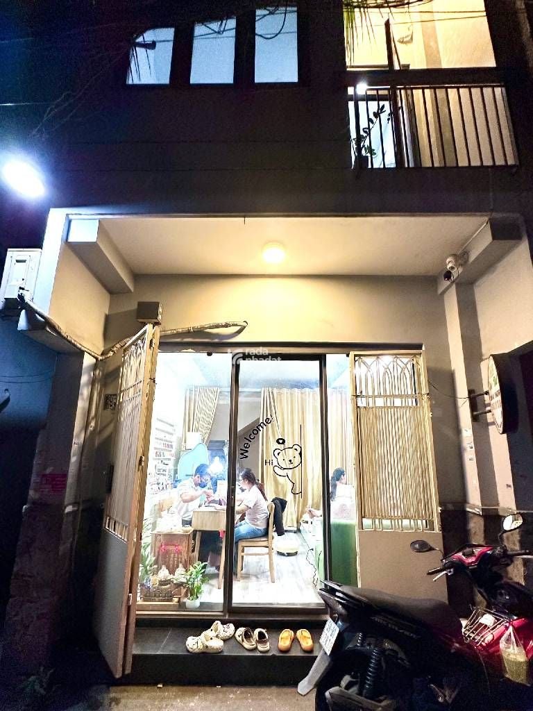 HỒ BÁ KIỆN - HÒA HƯNG Q10 - NHÀ ĐẸP LÔ GÓC THOÁNG MÁT - NỞ HẬU 43M2 - HẺM 3M - THU NHẬP ỔN ĐỊNH