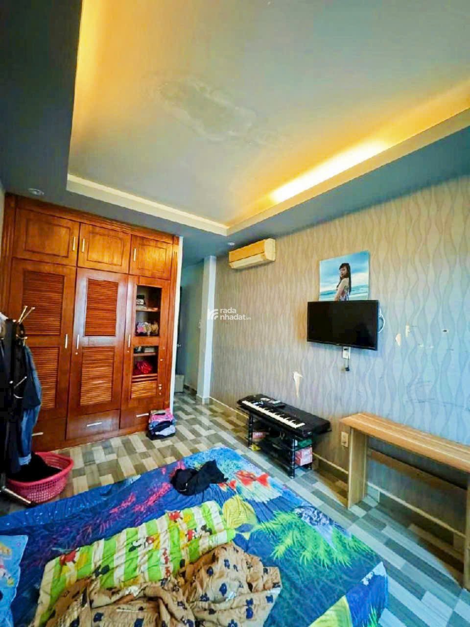 Nhà chính chủ 3 lầu BTCT-- hẻm 4M lô nhì đường Mai Văn Vĩnh -Tân Quy -4*12.5-nhỉnh 5T TL